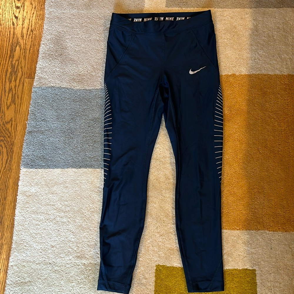 Nike dri-fit running reflective 3/4 legging, size small, blue